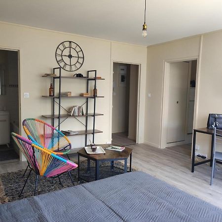 Studio - Meuble Tourisme, Trois Etoiles - 34 M2 Refait A Neuf- Residence Макон Экстерьер фото