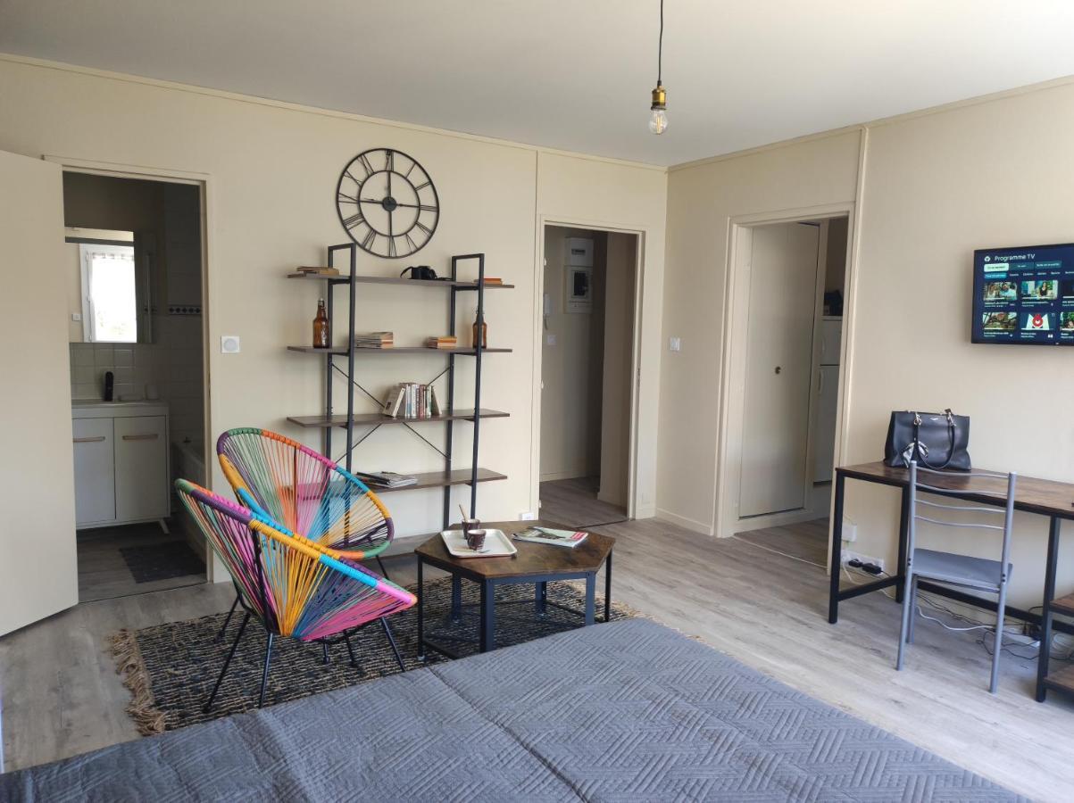 Studio - Meuble Tourisme, Trois Etoiles - 34 M2 Refait A Neuf- Residence Макон Экстерьер фото