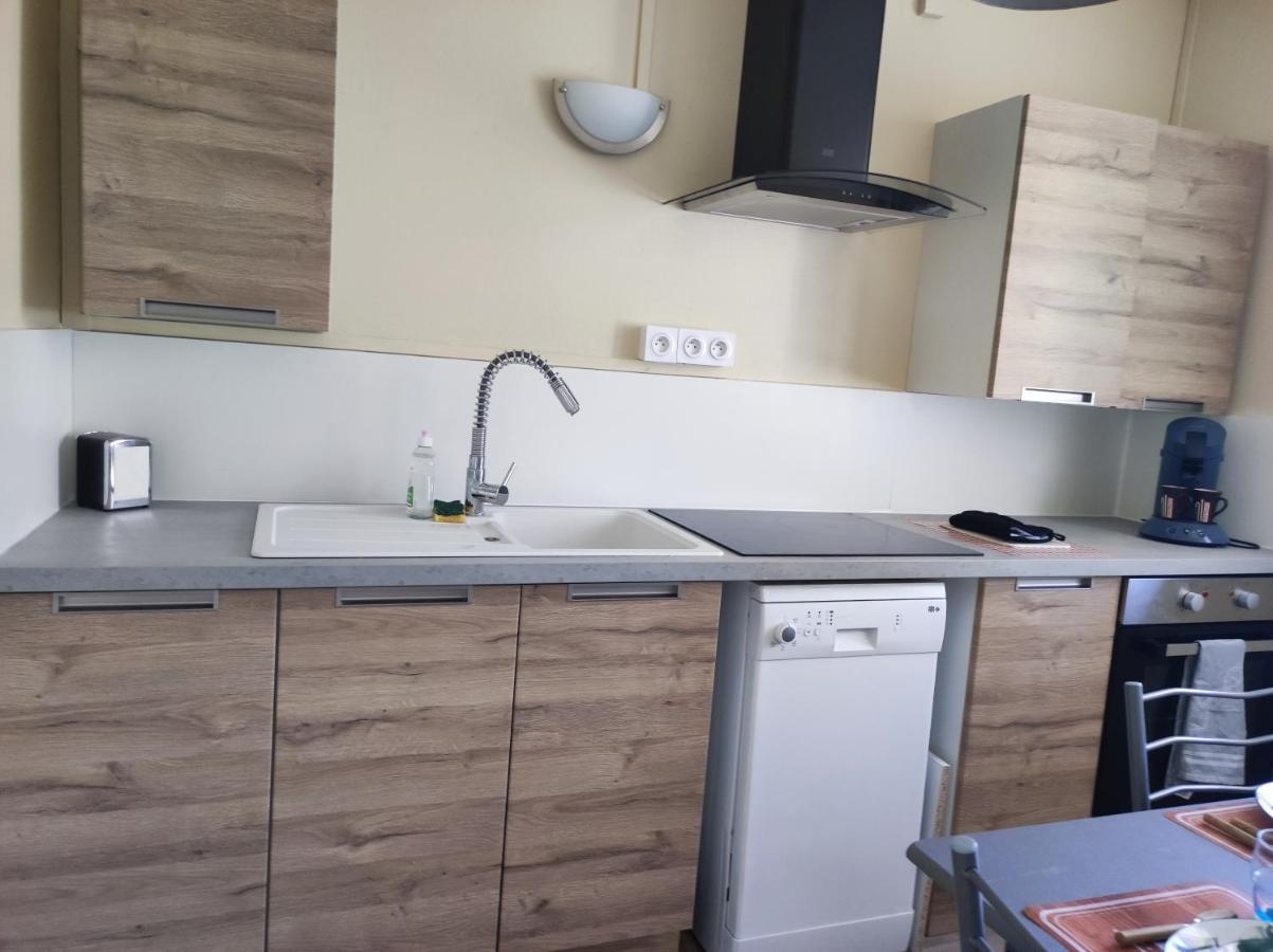 Studio - Meuble Tourisme, Trois Etoiles - 34 M2 Refait A Neuf- Residence Макон Экстерьер фото